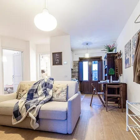 Biancaneve-self Checkin-garage-skiroom-wifi * 罗卡拉索