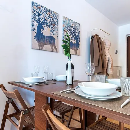 Biancaneve-self Checkin-garage-skiroom-wifi *