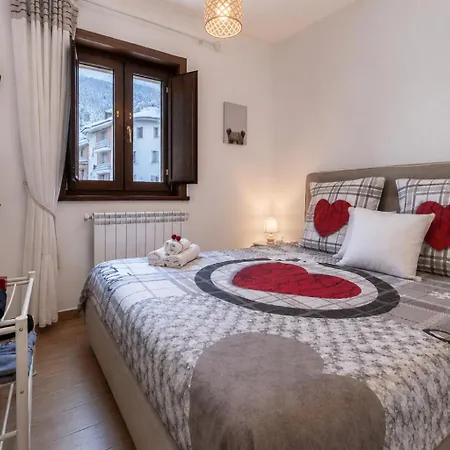 Apartamento Biancaneve-self Checkin-garage-terrazzo-wifi
